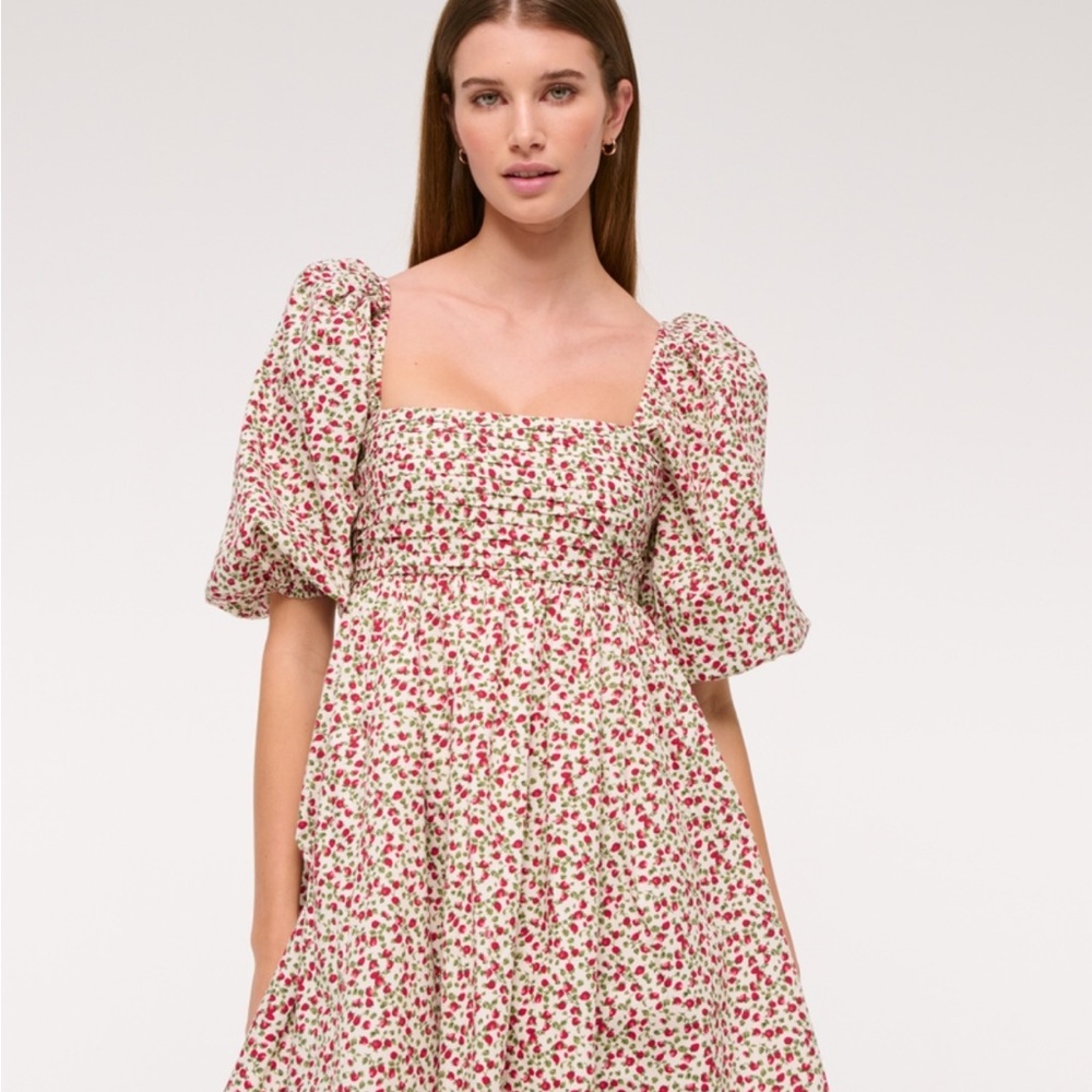 Abercrombie & Fitch Floral Mini Dress - Red and White